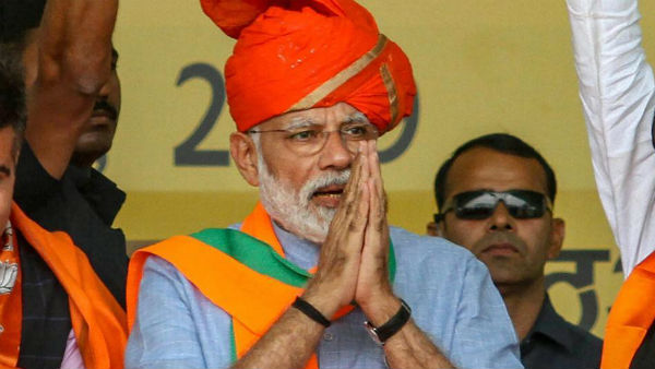  మోడీకి ఘనంగా సన్మానం ..