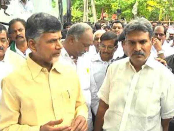 TDP MP kesineni Nani unhappy with Whip Post in Lok Sabha, Chandrababu make a Call TDP MP kesineni Nani unhappy with Whip Post in Lok Sabha, Chandrababu make a Call