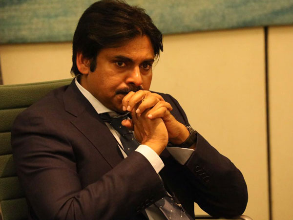 పార్టీకి షాక్ ఇచ్చి జంప్ అవుతున్న జనసేన నేతలు