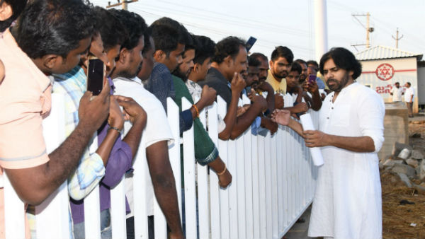  అమెరికా నుంచి తిరిగొచ్చాక కొత్త నాయకులకు ఆహ్వానం..! పార్టీలో నూతన జోష్ నింపై ప్రయత్నం..!!