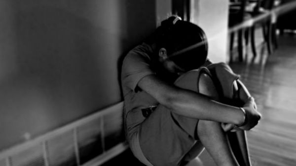 ఆ మృగాడిని ఉరి తీయాల్సిందే .. అప్పటిదాకా పాప మృతదేహం ఖననం చెయ్యం 