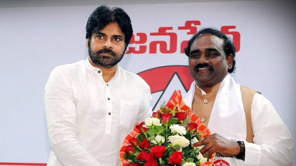 పవన్ రావెలకు సోదర స్థానం ఇచ్చి గౌరవించారు.. కానీ ఆయన బుద్ధి మారలేదన్న జనసైన్యం