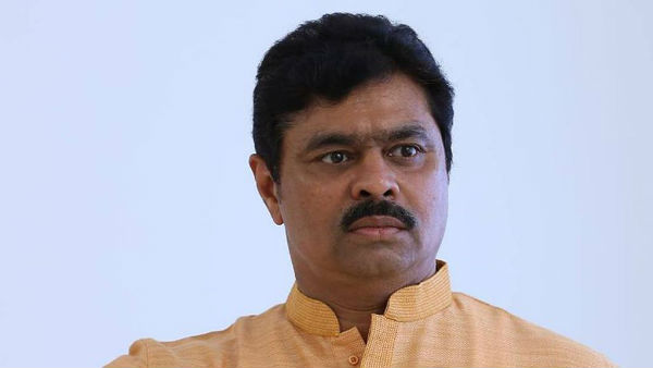 టీడీపీకి భారీ దెబ్బ‌..పార్టీలో చీలిక‌