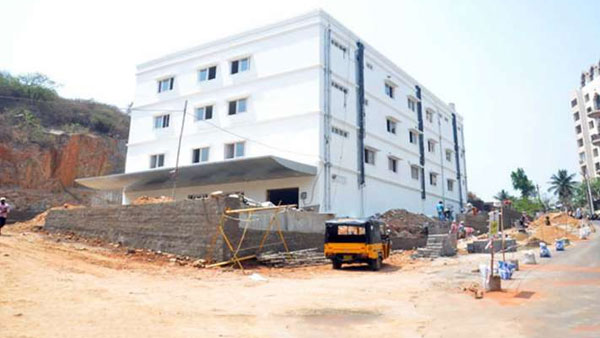  విశాఖ టీడీపీ కార్యాలయానికి నోటీసులు..! కొనసాగుతున్న పరంపర..!!