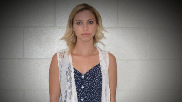  ప్రేమ పాఠాలు నేర్పిన పంతులమ్మ