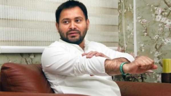 లండన్లో తేజస్వి ...? లండన్లో తేజస్వి ...?