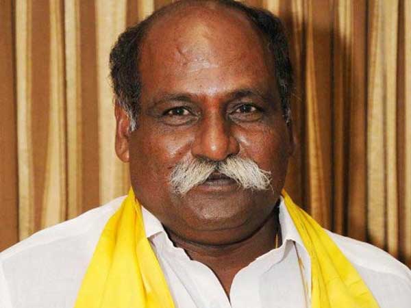 కక్ష సాధింపు చర్యలకు పాల్పడుతుంది వైసీపీ అని మదిపడుతున్న టీడీపీ ఎమ్మెల్యే రామకృష్ణ బాబు