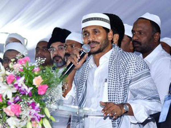 యువ‌త‌కు చేరువ చేసిన సింప్లిసిటీ