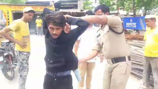 లావణ్య గోడు పట్టదా ..