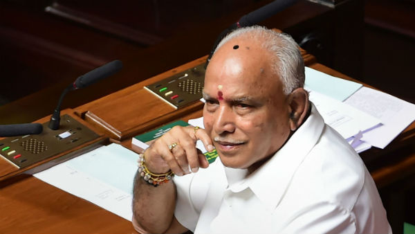 సీఎంగా అన్ని ఏర్పాట్లు చేసుకున్న యడ్యూరప్ప సీఎంగా అన్ని ఏర్పాట్లు చేసుకున్న యడ్యూరప్ప