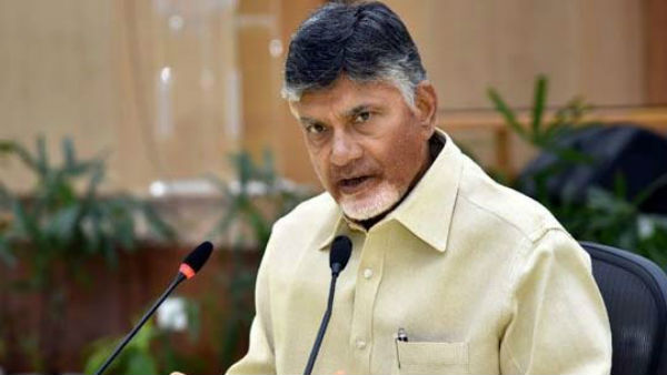  కాపులకు టీడిపి పెద్ద పీట..! ఐనా కష్ట కాలంలో పార్టీని కాదంటున్న నేతలు..!!