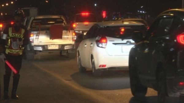 దొరికితే ఇంటికే..! జీతం కూడా కట్టే..!! 