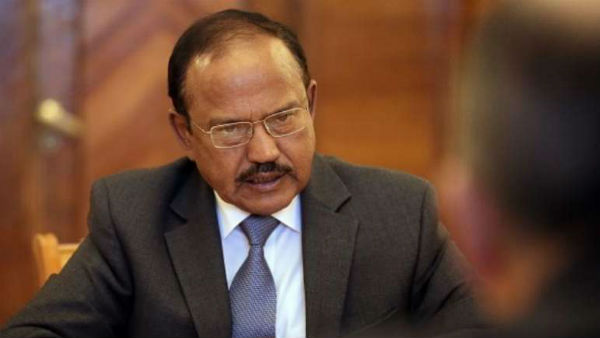  జమ్మూ నుంచి ఢిల్లీకి అజిత్ దోవల్ చేరుకోగానే....