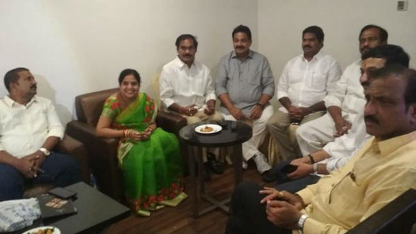  కాచుకు కూర్చున్న బీజేపి..! టీడిపి నేతలకు వలపన్ని కాపు చూస్తున్న కమలం నేతలు..!!