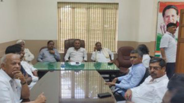 రాహుల్ గాంధీ టార్గెట్లో ఉన్న సిద్దరామయ్య రాహుల్ గాంధీ టార్గెట్లో ఉన్న సిద్దరామయ్య