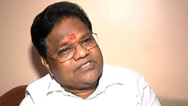 మృతుల కుటుంబాలకు రూ.4లక్షల పరిహారం మృతుల కుటుంబాలకు రూ.4లక్షల పరిహారం