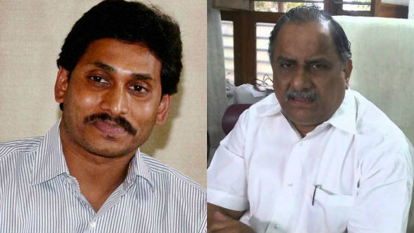 షర్మిళ లాంటి వాడినే అంటూ ముద్రగడ.. షర్మిళ లాంటి వాడినే అంటూ ముద్రగడ..