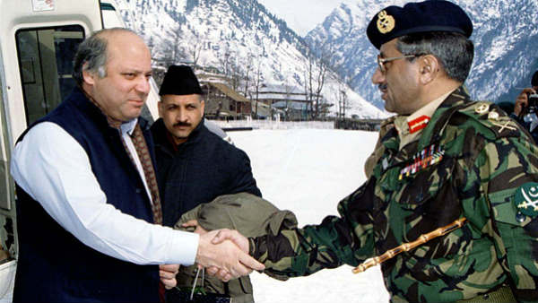 పాక్ కుటిల బుద్ధిని బయటపెట్టిన ఫోన్ సంభాషణ