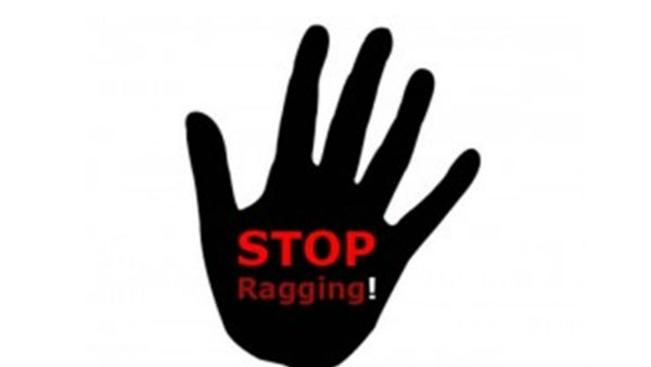  వెకిలి చేష్టలు.. వేధింపులు.. పదో తరగతి విద్యార్థికి నరకం