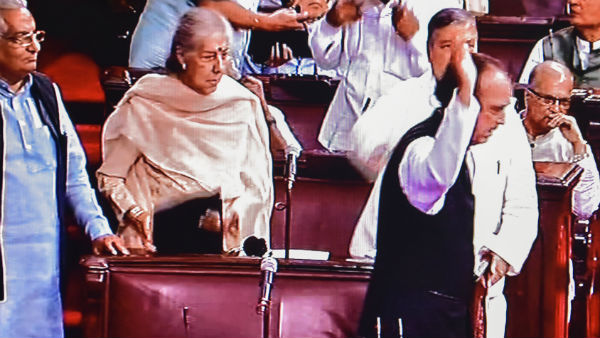 తెలుగు రాష్ట్రాల పార్టీలపై బిల్లుపై సస్పెన్స్