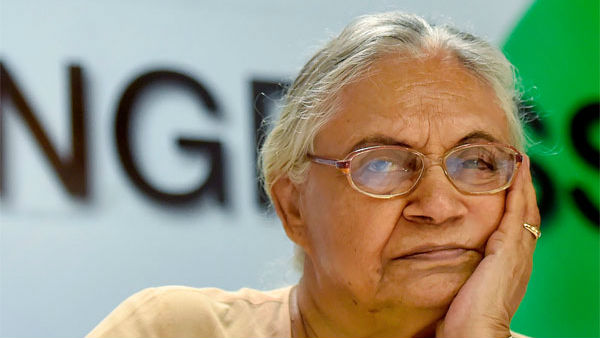 గంధపు చెక్కలకు బదులుగా సీఎన్‌జీ పద్దతిలో... దహనం 