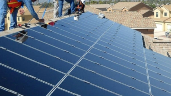 అదను చూసి ద్వంసం..! వర్షం పడుతున్న వేళ అరాచకం..!! అదను చూసి ద్వంసం..! వర్షం పడుతున్న వేళ అరాచకం..!!