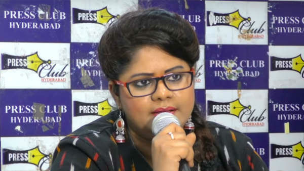 అమాయకులు బలవుతున్నారు..! ఎవరిని ఉద్దరించాడానికి అంటున్న శ్వేతరెడ్డి..!! 