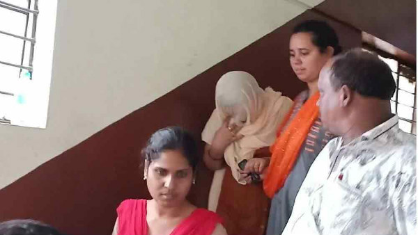 లావణ్య ప్రభావం..! పరువు తీసిందంటున్న తోటి ఉద్యోగులు..!! లావణ్య ప్రభావం..! పరువు తీసిందంటున్న తోటి ఉద్యోగులు..!!