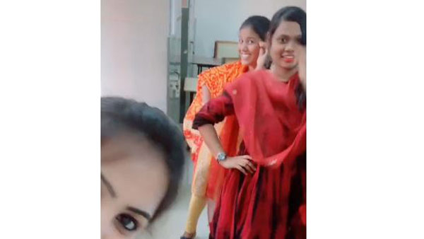 కొంపముంచుతున్న టిక్టాక్ వీడియోలు..! కొంపముంచుతున్న టిక్టాక్ వీడియోలు..!