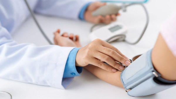  వందశాతం ప్రజలకు ఉచిత వైద్యం..! దాదాపు కోటి కుటుంబాలకు వైద్య సేవలు..!!