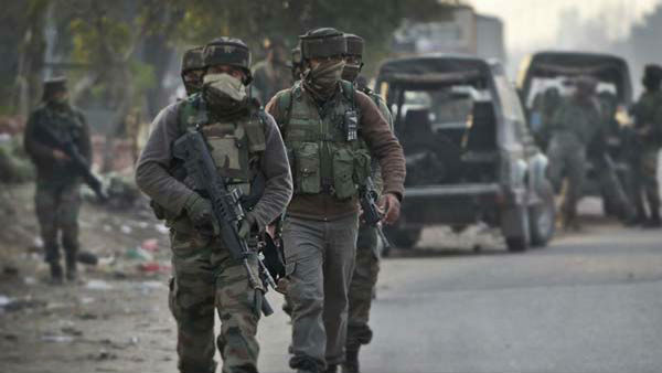 దేనికైనా రెఢీ..! అత్యంత అప్రమత్తంగా భద్రతా బలగాలు..!!