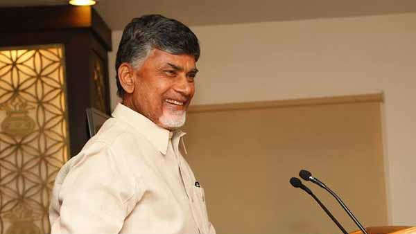 సమస్య పరిష్కారం అయ్యేముందు బాబు పోరాటం .. రాజకీయాలపై పెదవి విరుస్తున్న ప్రజలు 