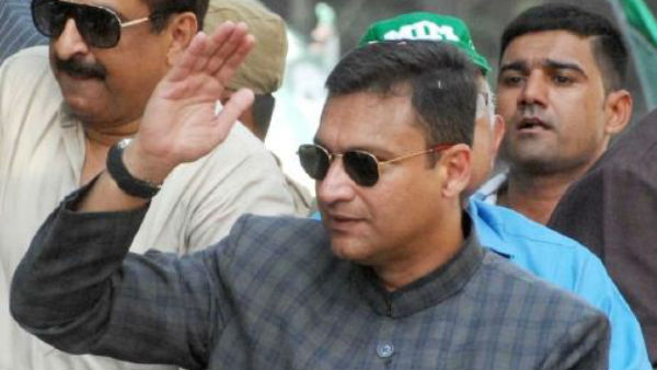 అక్బర్ ఏమన్నారంటే ..