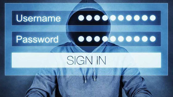 సైబర్ నేరగాళ్ల హిట్‌లిస్టులో అంతా బిగ్ షాట్సే