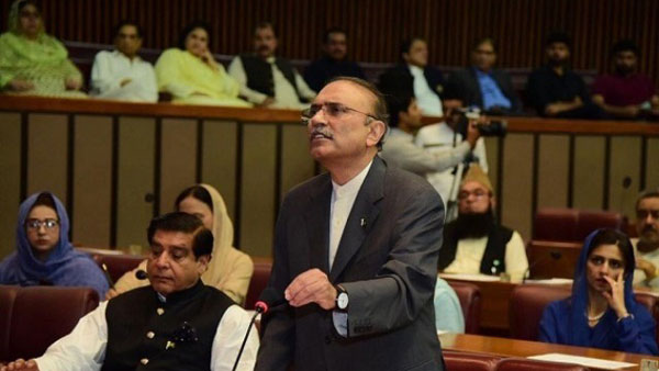  1971లో యుద్ధం తర్వాత ఖైదీలుగా 90వేల మంది పాక్ సైనికులు