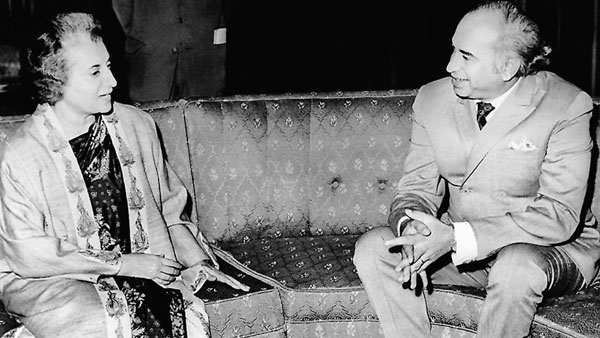 ఇందిరా గాంధీ కుదుర్చుకున్న డీల్..?