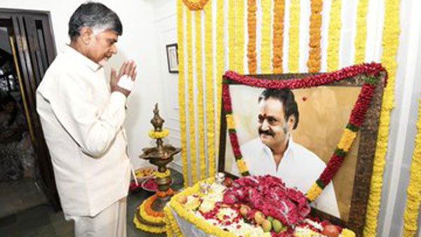 హరికృష్ణ సంవత్సరీకంలో ఘటన..