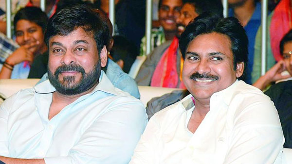 జనసేన మీద ఇప్పటికే ప్రజా రాజ్యం ఎఫెక్ట్ ... బీజేపీ విషయంలో పవన్ అంతర్మధనం