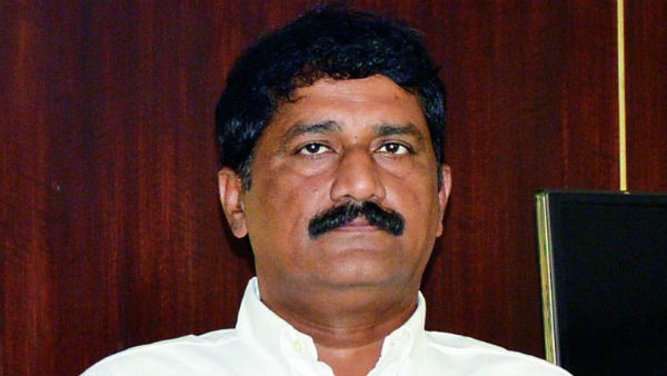 జీవీఎంసీ కమిషనర్ ఇచ్చిన నోటీసును హై కోర్టులో సవాల్ చేసిన గంటా కుమార్తె .. సస్పెండ్ చేసిన హై కోర్టు 