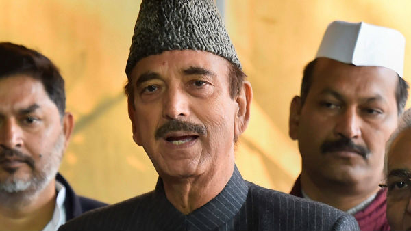 Ghulam Nabi Azad can’t enter J&K, sent back this time from Jammu airport Ghulam Nabi Azad can’t enter J&K, sent back this time from Jammu airport