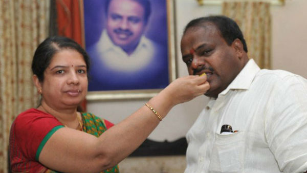 మాజీ సీఎం, ఆయన భార్య ! 