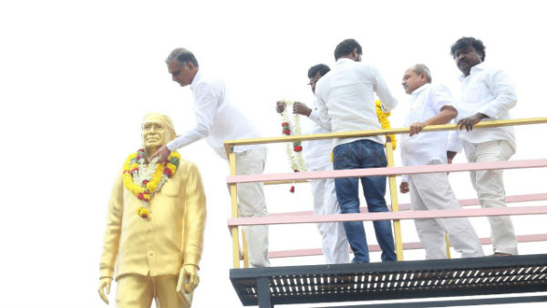  ఆచార్య జయశంకర్ సార్‌కు హరీష్ రావు నివాళి