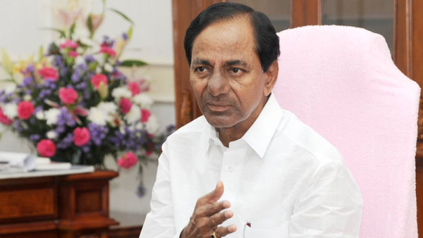 టీఆర్ఎస్ నుంచి చేరికలుంటాయి..! చేతనైతే కేసీఆర్ నిలువరించుకోవాలన్న మాజీ అద్యక్షుడు..!!