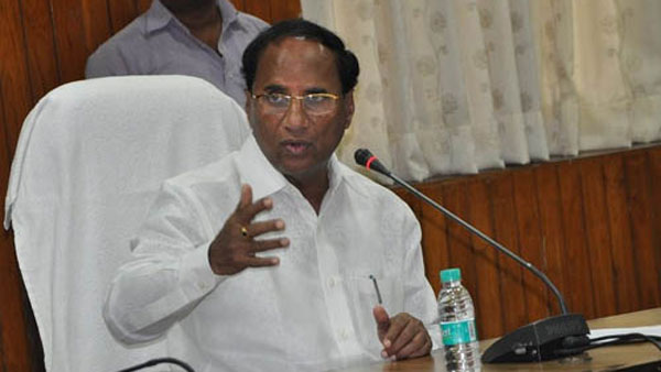 వైసీపీ క్షక్ష్య సాధిస్తుందంటూ.. వైసీపీ క్షక్ష్య సాధిస్తుందంటూ..