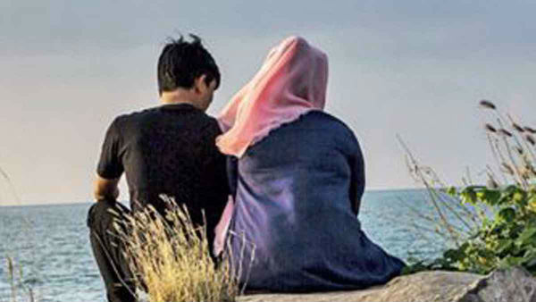  ప్రేమ పేరుతో ట్రాప్.. పెళ్లి పేరుతో సహజీవనం