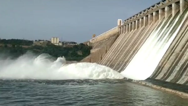 సాగర్ ను ముంచెత్తిన కృష్ణమ్మ.. సాగర్ ను ముంచెత్తిన కృష్ణమ్మ..