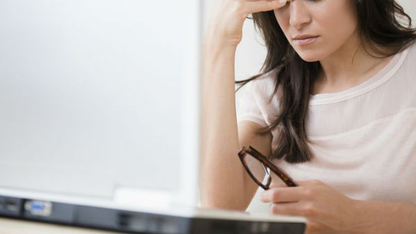 మహిళలతో ఫ్రెండ్షిప్.. ఆ తర్వాత మోసం మహిళలతో ఫ్రెండ్షిప్.. ఆ తర్వాత మోసం