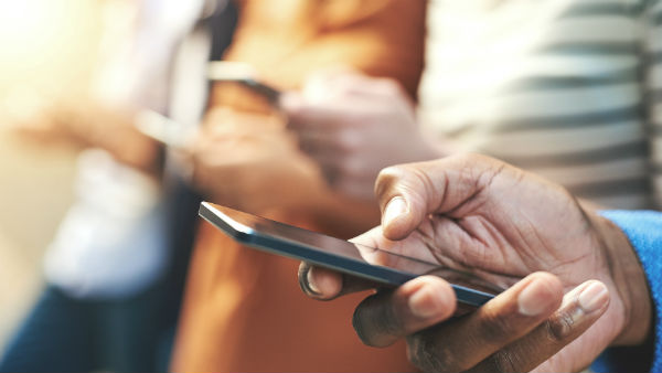 వడ్డిలేని రూణాలంటూ తీయటి కాల్స్..! మోసపోతున్న యువత..!! వడ్డిలేని రూణాలంటూ తీయటి కాల్స్..! మోసపోతున్న యువత..!!