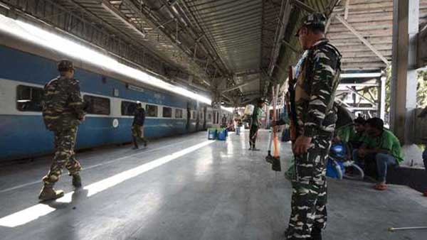 కశ్మీర్‌తో పాటు ఇతర రాష్ట్రాల్లోకి కమాండోలు..