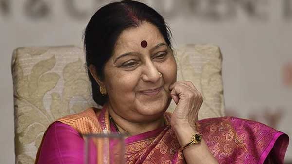 తెలంగాణ కు పూర్తి అనుకూలం..! తెలంగాణ ఆవశ్యకతను వివరించిన చిన్నమ్మ..!!